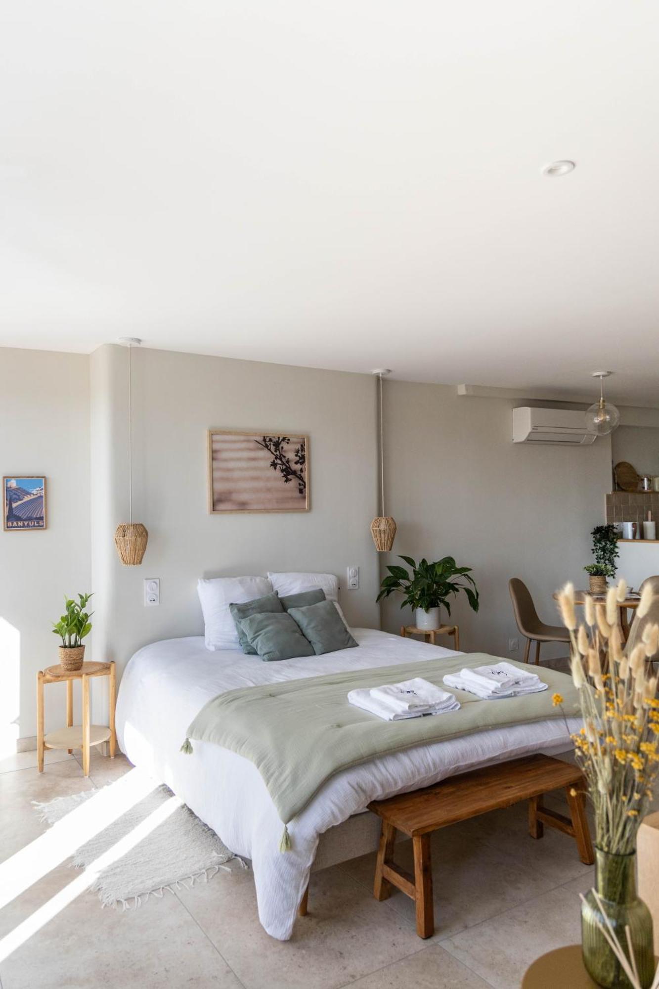 Vue 180°, Superbe Appartement Cocooning ! Laroque-des-Alberes Ngoại thất bức ảnh